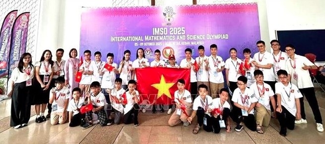 Vietnam wins multiple awards at International Mathematics and Science Olympiad